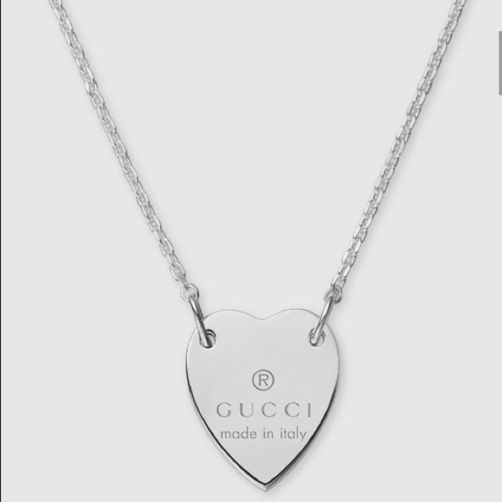 EUC Authentic Gucci Heart Necklace